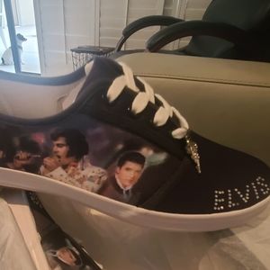 BRADFORD exchange Elvis Women’s Size 10 Lace up Sneakers Tennis shoe collectible